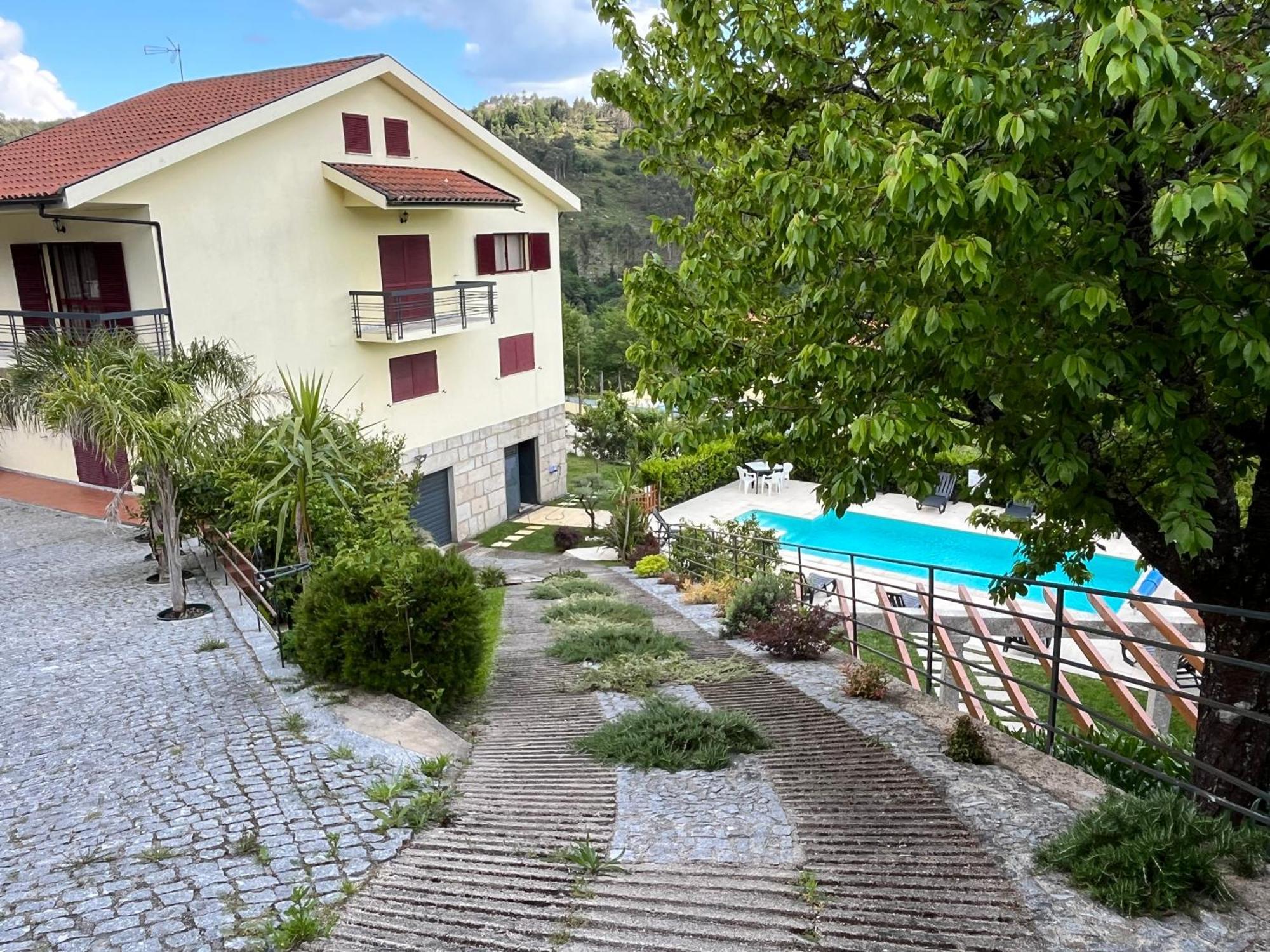 Alojamento Casa Da Pedra Verde Vieira do Minho Ngoại thất bức ảnh